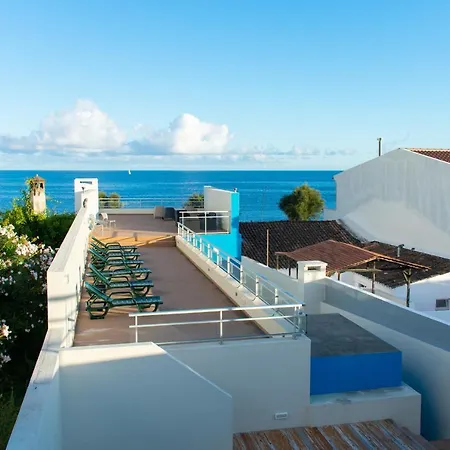 Azorazul - Pool & Hostel Ponta Delgada (Sao Miguel)