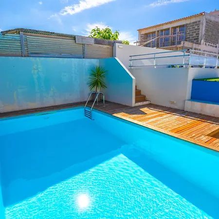 Hostel Azorazul - Pool & *