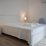 Hostel Azorazul - Pool & Ponta Delgada (Sao Miguel)