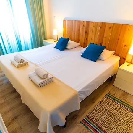 Ostello Azorazul - Pool &