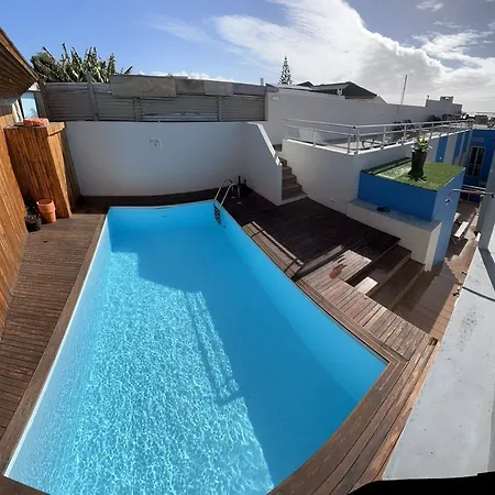 Azorazul - Pool & אכסניה