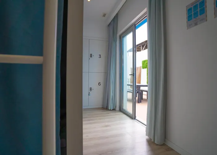 Albergue Azorazul - Pool &