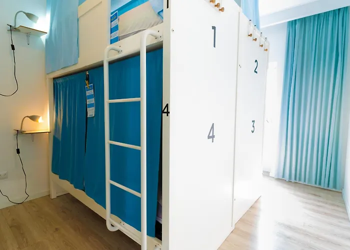 Azorazul - Pool & Hostel