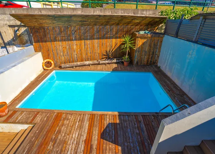 Azorazul - Pool & Albergue